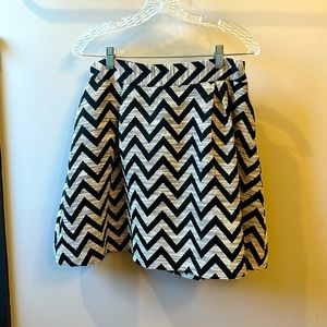 Banana Republic Heritage Collection Chevron Skirt size 8